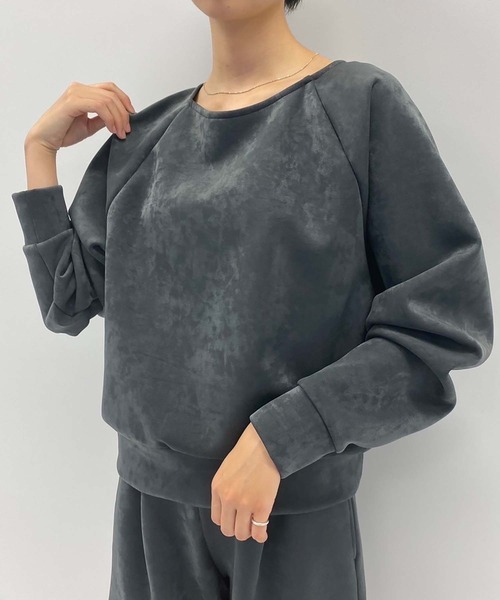 leswel（レスウェル）の「モチモチ スエード調 ラグラントレーナー（Tシャツ/カットソー・レディース・ブラウン/チャコールグレー/クリーム・4L/LL/3L/M/5L/L）」の9枚目の写真