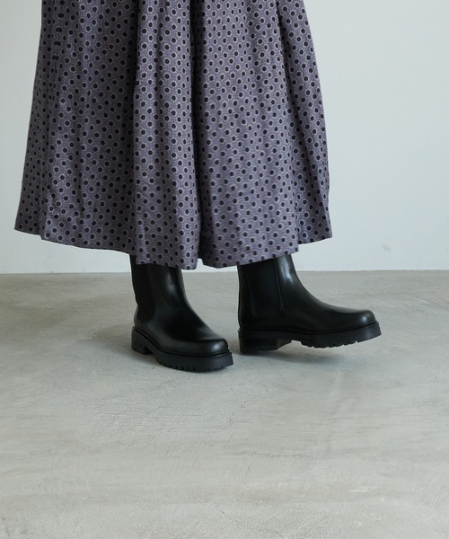 note et silence （ノートエシロンス）の「【 AMB100貨 】CORSO ROMA（ブーツ・レディース・ブラック・38）」の2枚目の写真