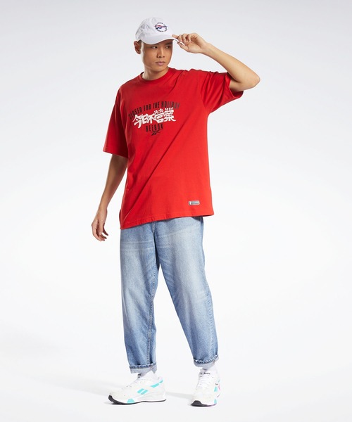 Reebok(リーボック)の「クラシックス CYN グラフィック Tシャツ / Classics CNY Graphics T-Shirt /(Tシャツ/カットソー・メンズ・レッド/アイボリー・LARGE/X-LARGE/SMALL/MEDIUM/XX-LARGE/XXX-LARGE/X-SMALL)」の8枚目の写真