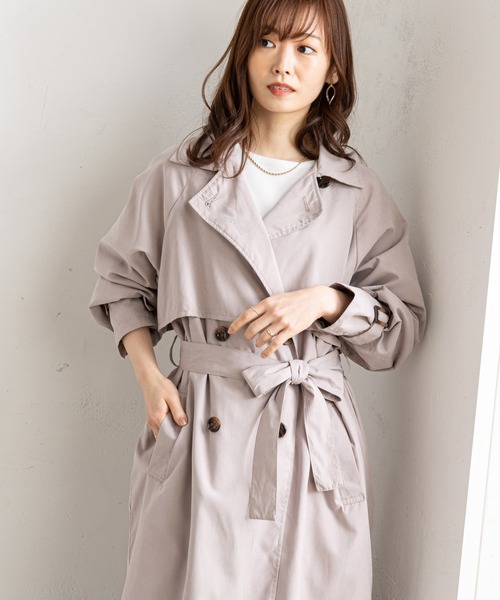 prose verse（プロズヴェール）の「ヨーク切り替えトレンチコート（トレンチコート・レディース・ブルー/ライトベージュ/グレイッシュベージュ・MEDIUM/LARGE）」の3枚目の写真