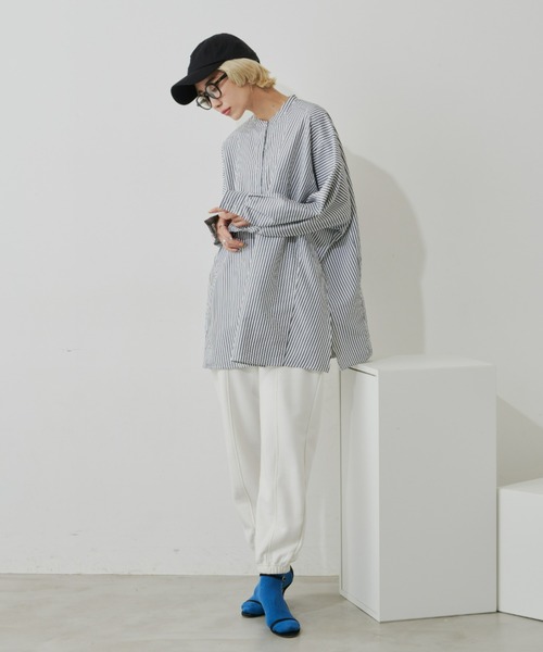 Auntie Rosa Holiday（アンティローザホリデー）の「裏毛ジョガーパンツ（スウェットパンツ・レディース・グレー/オフホワイト/ネイビー・FREE）」の16枚目の写真