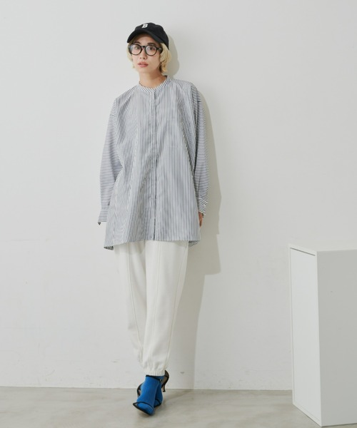 Auntie Rosa Holiday（アンティローザホリデー）の「裏毛ジョガーパンツ（スウェットパンツ・レディース・グレー/オフホワイト/ネイビー・FREE）」の12枚目の写真