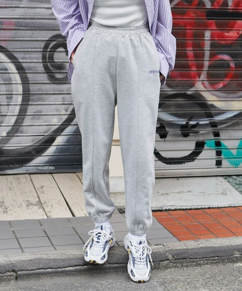 Auntie Rosa Holiday（アンティローザホリデー）の「裏毛ジョガーパンツ（スウェットパンツ・レディース・グレー/オフホワイト/ネイビー・FREE）」の11枚目の写真