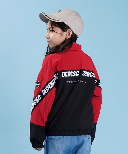 DC(ディーシー)の「DC/ディーシー TRACK JACKET トラックジャケット 防水加工 裏メッシュ YJK221527(ナイロンジャケット・キッズ・レッド/ブラック・130cm/150cm/160cm/140cm)」の7枚目の写真