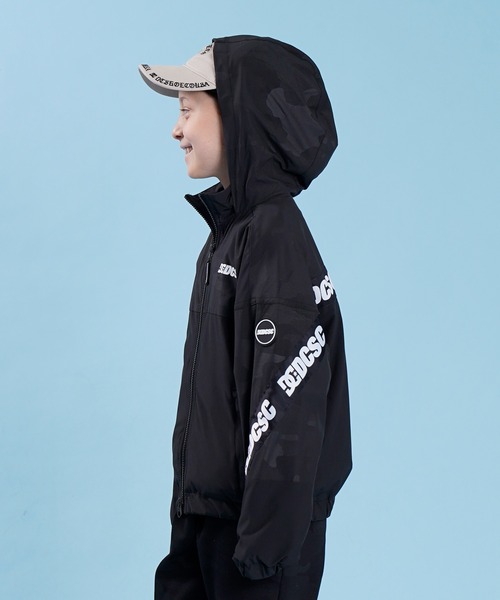 DC(ディーシー)の「DC/ディーシー TRACK JACKET トラックジャケット 防水加工 裏メッシュ YJK221527(ナイロンジャケット・キッズ・レッド/ブラック・130cm/150cm/160cm/140cm)」の15枚目の写真