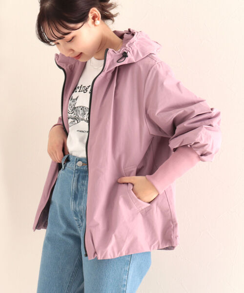 fredy emue(フレディエミュ)の「T/Cウェザー袖リブZIPパーカー(マウンテンパーカー・レディース・ブラック/ベージュ/ラベンダー・38)」の3枚目の写真