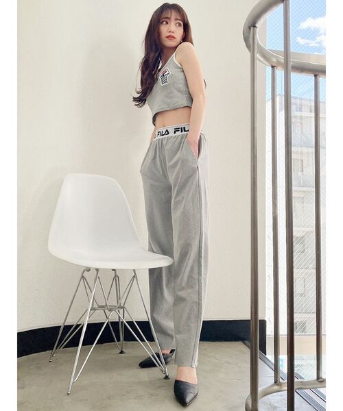 GYDA（ジェイダ）の「GYDA×FILA リラックスワイドパンツ（その他パンツ・レディース・ブラック/グレー・FREE）」の22枚目の写真