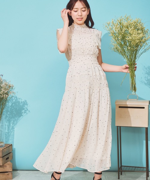 NOELA(ノエラ)の「楊柳シャーリングワンピ(ワンピース・レディース・オフホワイト/サックスブルー/ベージュ・M/S)」の21枚目の写真