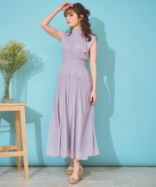 Noela 楊柳シャーリングワンピ Noela（ノエラ）の「楊柳シャーリングワンピ（ワンピース）」 - WEAR