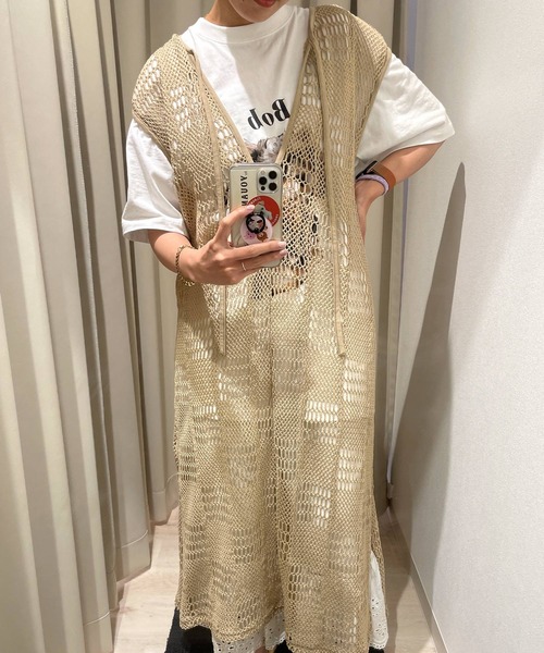 byYOUANCE(バイユアンス)の「2WAYメッシュロングベストワンピース(ベスト・レディース・ブラック/ベージュ/グリーン/ホワイト・FREE)」の11枚目の写真