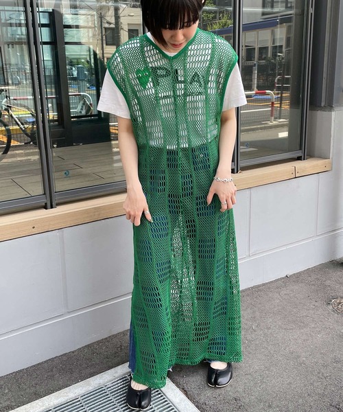 byYOUANCE(バイユアンス)の「2WAYメッシュロングベストワンピース(ベスト・レディース・ブラック/ベージュ/グリーン/ホワイト・FREE)」の7枚目の写真