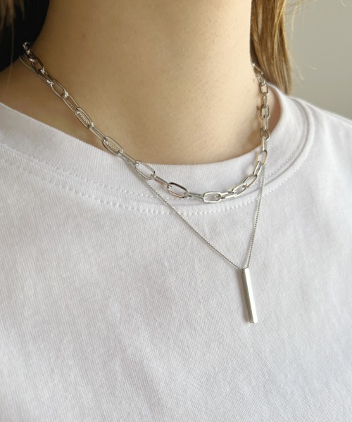 at12:03（アットイチニーゼロサン）の「ポイントプレート２連チェーンネックレス（ネックレス・レディース・シルバー/ゴールド・FREE）」の3枚目の写真