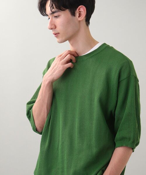 THE SHOP TK （ザ ショップ ティーケー ）の「◆【SETアイテム】メッシュヘリンボンニットレイヤードTシャツ（ニット/セーター・メンズ・チャコールグレー/グリーン/サンドベージュ/マスタード・02/03/04）」の4枚目の写真
