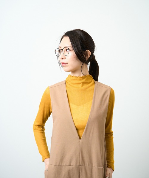 HERENCIA(ヘレンチア)の「Vネック テーパード P/C/Lサロペット(サロペット/オーバーオール・レディース・ベージュ/ブラック・MEDIUM)」の11枚目の写真