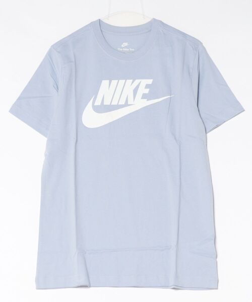 NIKE(ナイキ)の「《NIKEアパレル》フューチュラ アイコン S/S Tシャツ(Tシャツ/カットソー・メンズ・ブラック/ホワイト/ホワイト×ブラック/レッド/ダークネイビー/ロイヤルブルー/ライトブルー/グレー系その他・M/XL/S/L/XS/2XL)」の4枚目の写真