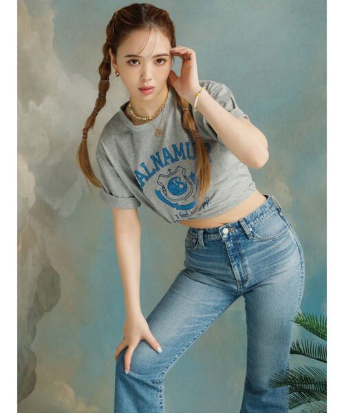 CALNAMUR(カルナムール)の「カレッジ風ロゴTシャツ(Tシャツ/カットソー・レディース・ブラック/グレー/グリーン・MEDIUM/LARGE)」の6枚目の写真