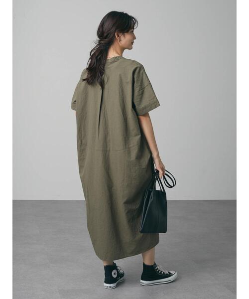 CRAFT STANDARD BOUTIQUE（クラフトスタンダードブティック）の「綿麻スキッパーワンピース　＊◆（ワンピース・レディース・ブラック/オフホワイト/カーキ/マスタード・FREE）」の20枚目の写真