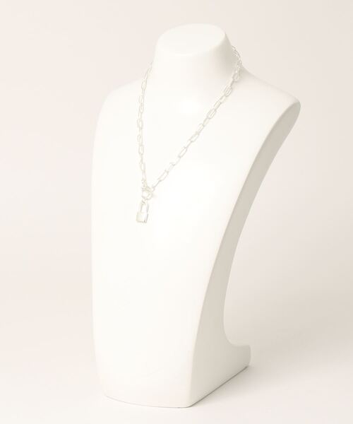 Editors Draw(エディターズドロー)の「キーモチーフ Brassチェーンネックレス(ネックレス・メンズ・シルバー・ONE SIZE)」の5枚目の写真