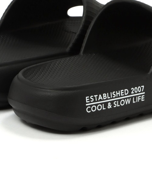 niko and...（ニコアンド）の「オリジナルニコロゴシャワーサンダル（サンダル・レディース・ホワイト/グレー/ブラック・MEDIUM/LARGE）」の15枚目の写真