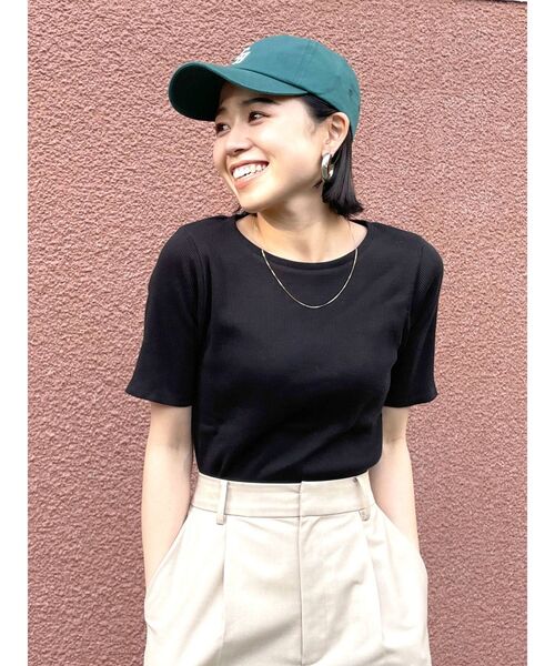 Ungrid（アングリッド）の「バックオープンフィットハーフスリーブTee（Tシャツ/カットソー・レディース・オフホワイト/ブラック/ピンク/ブルー・FREE）」の5枚目の写真