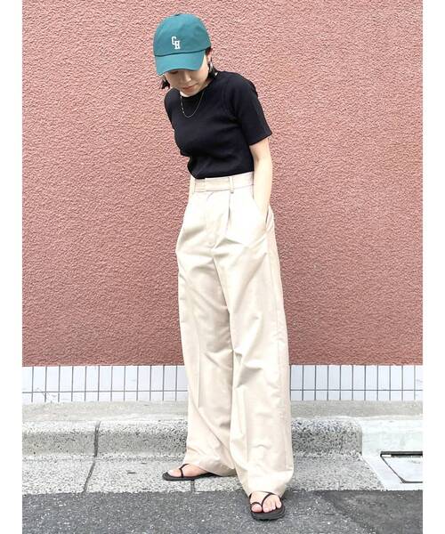 Ungrid（アングリッド）の「バックオープンフィットハーフスリーブTee（Tシャツ/カットソー・レディース・オフホワイト/ブラック/ピンク/ブルー・FREE）」の14枚目の写真