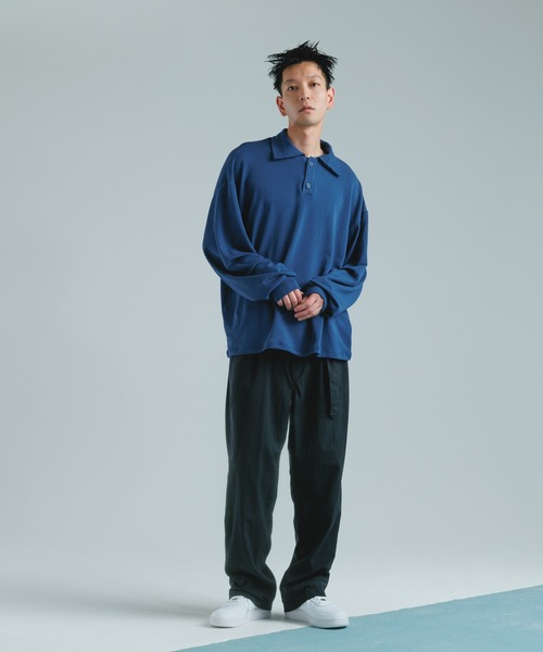 ADAM ET ROPE'(アダムエロペ)の「新色を携えて再登場!!【WEB限定】ビッグカラースーパーストレッチ ルーズポロシャツ/ユニセックス(スウェット・メンズ・ブラック/ライトグレー/ブルー系その他・M/L)」の4枚目の写真
