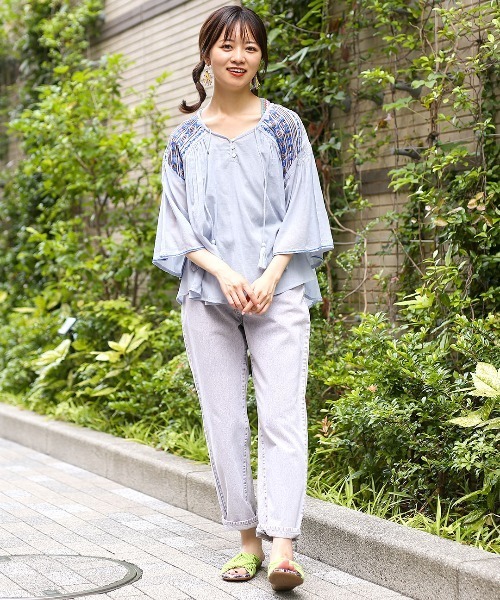 チチカカ（チチカカ）の「ヨーク刺繍ラウンドプルオーバー（シャツ/ブラウス・レディース・ピンク/イエロー/ブルー/グリーン・FREE）」の22枚目の写真