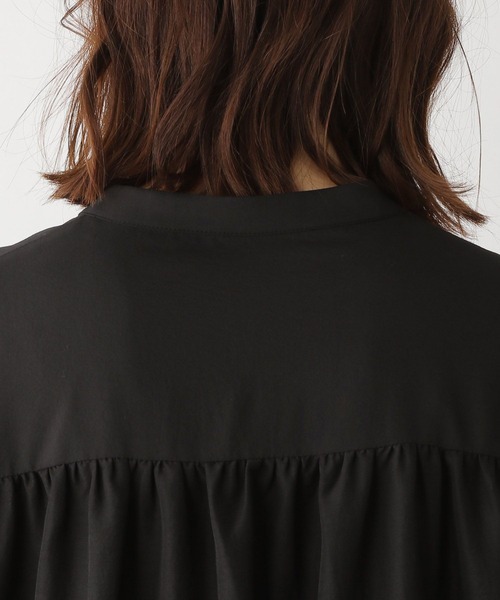 LEPSIM（レプシィム）の「ポンチョシャツチュニック長袖　123415（シャツ/ブラウス・レディース・ブラック/キナリ/カーキ/オレンジ・FREE）」の19枚目の写真