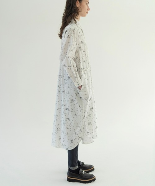 ZUCCa(ズッカ)の「NAILS PTシャツ/ワンピース(シャツワンピース・レディース・ホワイト・M size)」の10枚目の写真