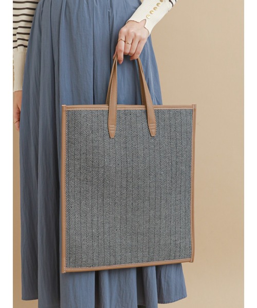 Te chichi（テチチ）の「柄アソートスクエアバック（ショルダーバッグ・レディース・ベージュ/ブラウン/グレー・ﾌﾘ-）」の2枚目の写真