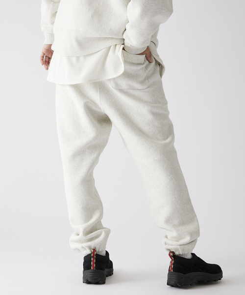 Champion(チャンピオン)の「【CHAMPION / チャンピオン】別注リバースウィーブ スウェットパンツ(スウェットパンツ・メンズ・ホワイト/ブラック/ベージュ/グレー/レッド/グリーン/アイボリー・MEDIUM/LARGE/X-LARGE)」の12枚目の写真