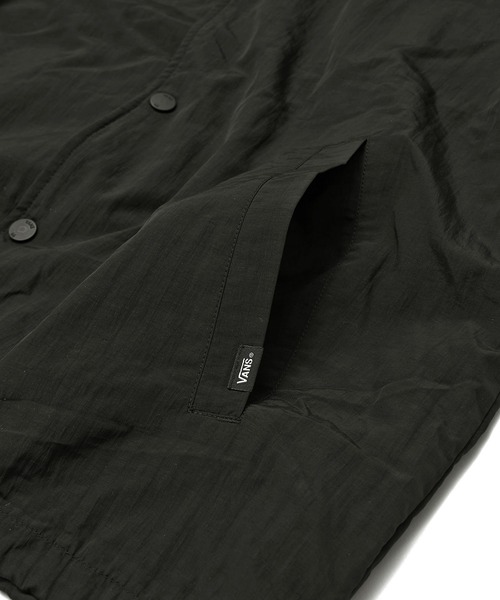 VANS（バンズ）の「VANS　AP Mカットワークウェアジャケット VN0A7TRPBLK（ナイロンジャケット・メンズ・ブラック・L/XL/XXL/M/S）」の10枚目の写真