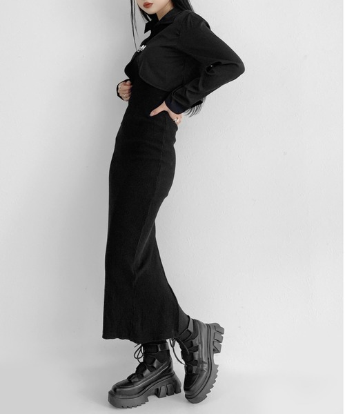 LVEU.(ラブユ.)の「Design hook cropped shirt jacket / デザインフッククロップドシャツジャケット(シャツ/ブラウス・レディース・ブラック・FREE)」の5枚目の写真
