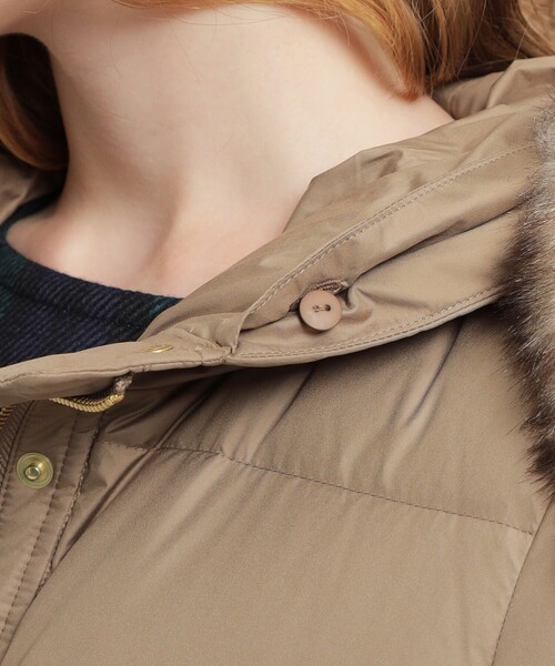 MACKINTOSH PHILOSOPHY（ﾏｯｷﾝﾄｯｼｭ ﾌｨﾛｿﾌｨｰ）の「ファーフードロング