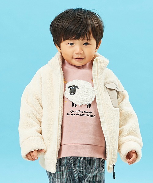 kladskap（クレードスコープ）の「ひつじアップリケトレーナー