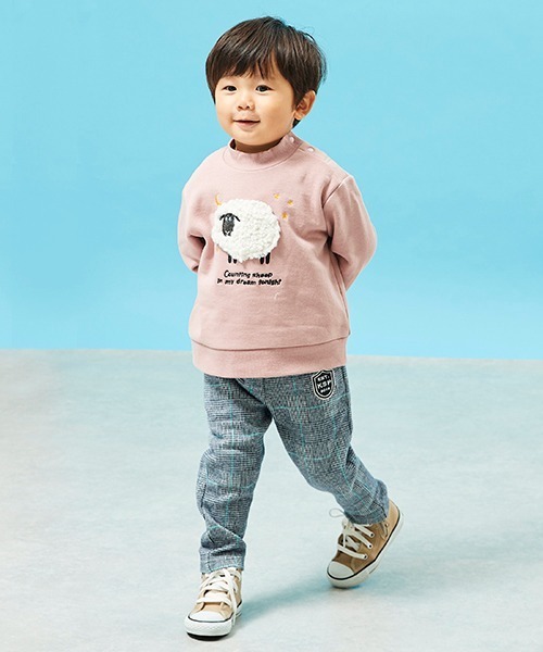 kladskap（クレードスコープ）の「ひつじアップリケトレーナー