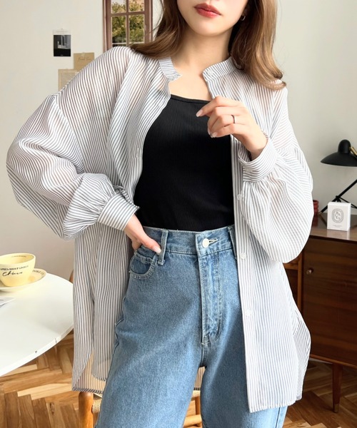 moment+（モーメントプラス）の「シアーストライプバンドカラーボリュームスリーブシャツ（シャツ/ブラウス・レディース・ブラック/ピンク/グリーン/ネイビー・M）」の18枚目の写真