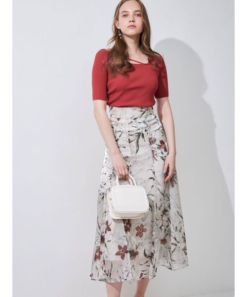 MERCURYDUO（マーキュリーデュオ）の「2WAYアシメネックテープリブニット（ニット/セーター・レディース・レッド/オフホワイト/ブラック/ライム・FREE）」の12枚目の写真