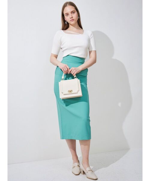 MERCURYDUO（マーキュリーデュオ）の「2WAYアシメネックテープリブニット（ニット/セーター・レディース・レッド/オフホワイト/ブラック/ライム・FREE）」の19枚目の写真