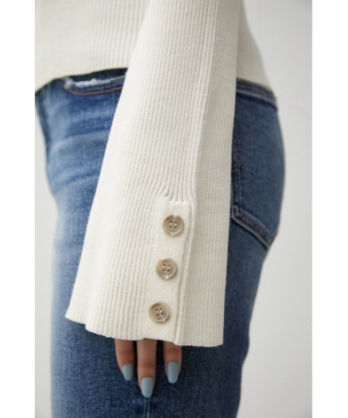 AZUL by moussy（アズールバイマウジー）の「2WAY SLEEVE BUTTON RIB KNIT/2WAYスリーブボタンリブニット（ニット/セーター・レディース・ブラック/オフホワイト/ライトブルー/オレンジ・SMALL/MEDIUM）」の12枚目の写真