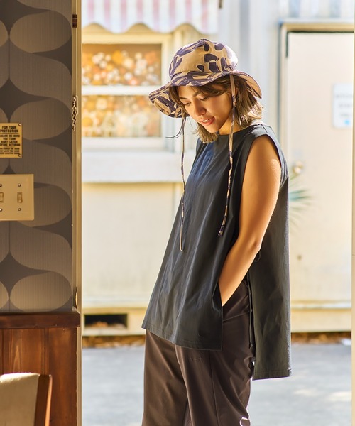 Ungrid（アングリッド）の「【ムラサキスポーツ別注】UNGRID/アングリッド  水陸両用/無地タンクトップ/ラッシュガードタンクトップ  623116（タンクトップ・レディース・ブラック/ベージュ・M）」の4枚目の写真