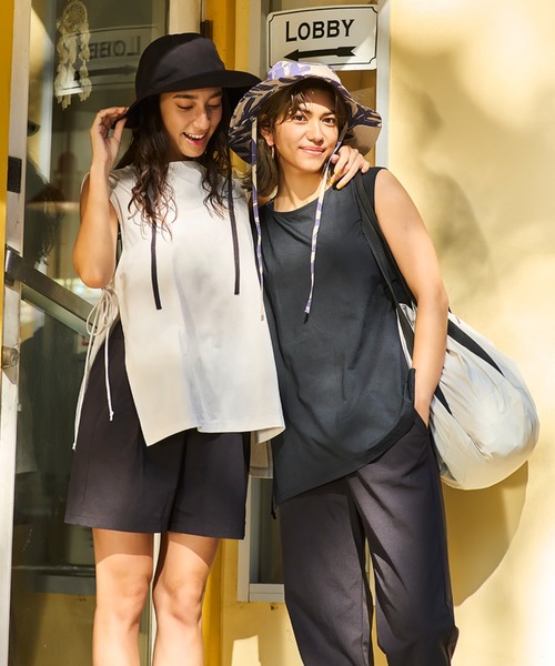 Ungrid（アングリッド）の「【ムラサキスポーツ別注】UNGRID/アングリッド  水陸両用/無地タンクトップ/ラッシュガードタンクトップ  623116（タンクトップ・レディース・ブラック/ベージュ・M）」の14枚目の写真