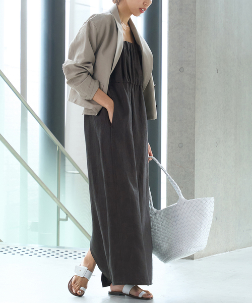 品良く着こなすため IENA（イエナ）の「【DELIY/デリー】別注リネンワンピース ワンピース