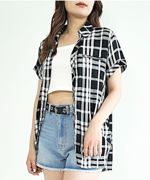 CECIL McBEE（セシルマクビー）の「胸ZIPチェック半袖シャツ（シャツ/ブラウス・レディース・グリーン/ブラック/ベージュ/レッド・MEDIUM/LARGE）」の2枚目の写真