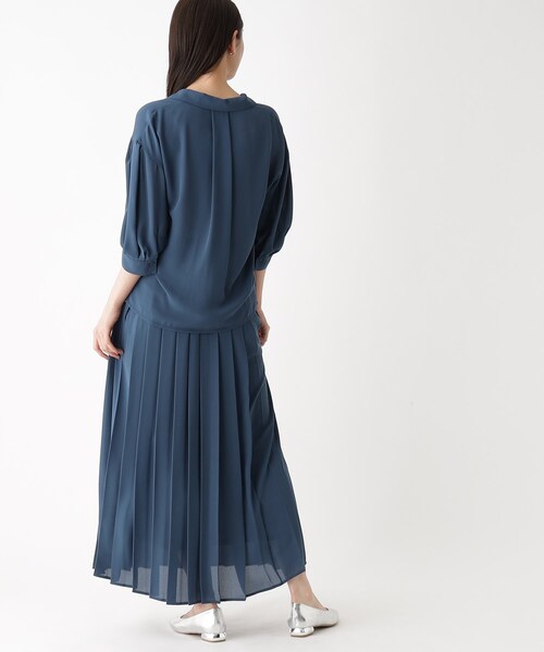 OPAQUE.CLIP（オペークドットクリップ）の「◆【大草直子さんコラボ】オープンカラーブラウス セットアップ対応（シャツ/ブラウス・レディース・ネイビー/ダークオレンジ/ブラック系/黄緑系・38/40/36）」の18枚目の写真