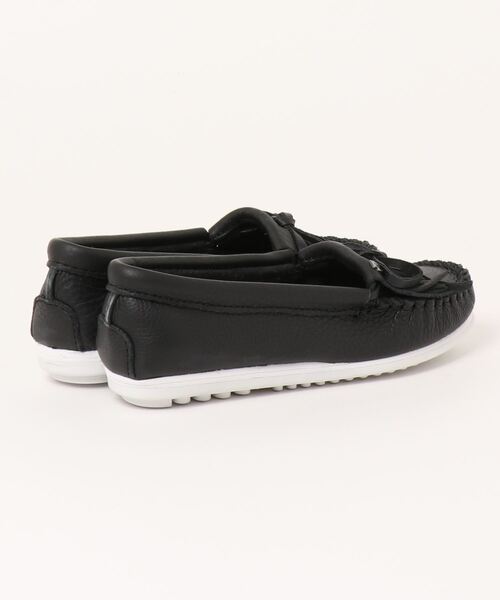 Minnetonka（ミネトンカ）の「【MINNETONKA/ミネトンカ】KILTY PLUS キルティ プラス モカシン（モカシン/デッキシューズ・レディース・ホワイト/ブラック・9/8/6.5/6/5/5.5/7/7.5）」の3枚目の写真