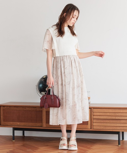 mysty woman（ミスティウーマン）の「キーチャーム付きミニボストン 961191（ボストンバッグ・レディース・バーガンディー/アイボリー/ブラック・FREE）」の8枚目の写真