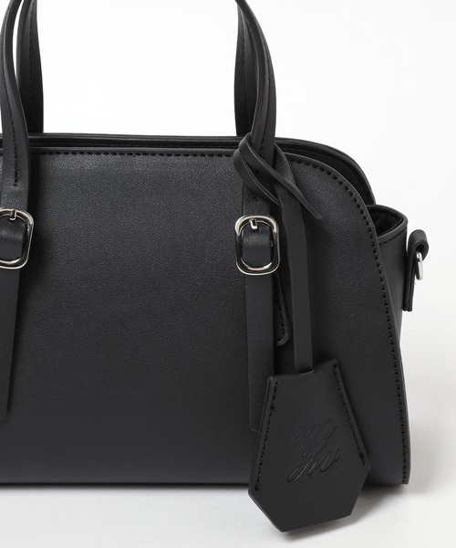 mysty woman（ミスティウーマン）の「キーチャーム付きミニボストン 961191（ボストンバッグ・レディース・バーガンディー/アイボリー/ブラック・FREE）」の21枚目の写真