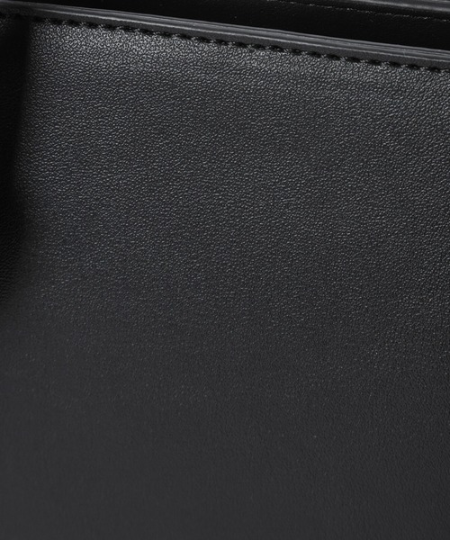 mysty woman（ミスティウーマン）の「キーチャーム付きミニボストン 961191（ボストンバッグ・レディース・バーガンディー/アイボリー/ブラック・FREE）」の5枚目の写真