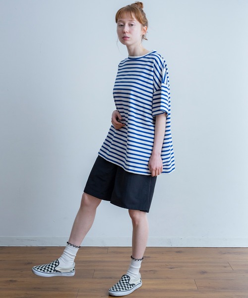 A.U.G. relaxing(オーグリラクシング)の「A.U.G. relaxing ワイド Tee (MADE IN JAPAN)(Tシャツ/カットソー・レディース・ホワイト×ブラウン/ホワイト×ブルー/ホワイト×ブラック・FREE)」の9枚目の写真